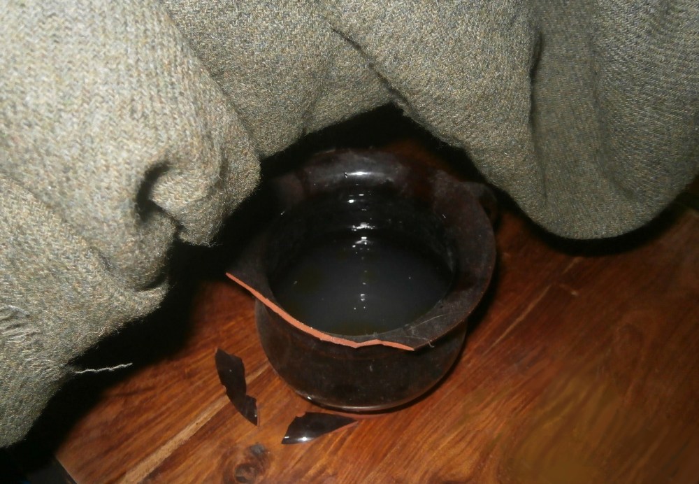 Part 30 Pic 2 Piss Pot